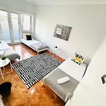 The Crespo House - No 5D - Rooms & Stays